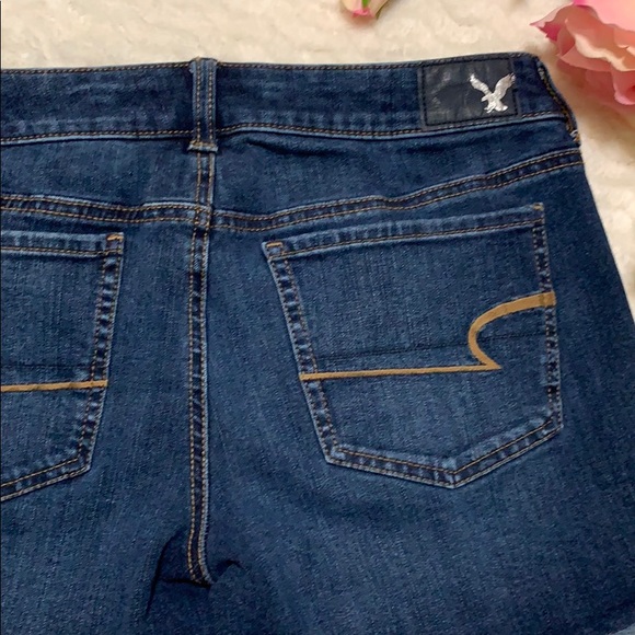American eagle 🦅 woman short size 8 blue color - Picture 8 of 12
